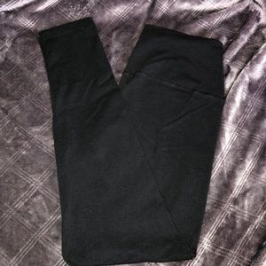 black aerie leggings